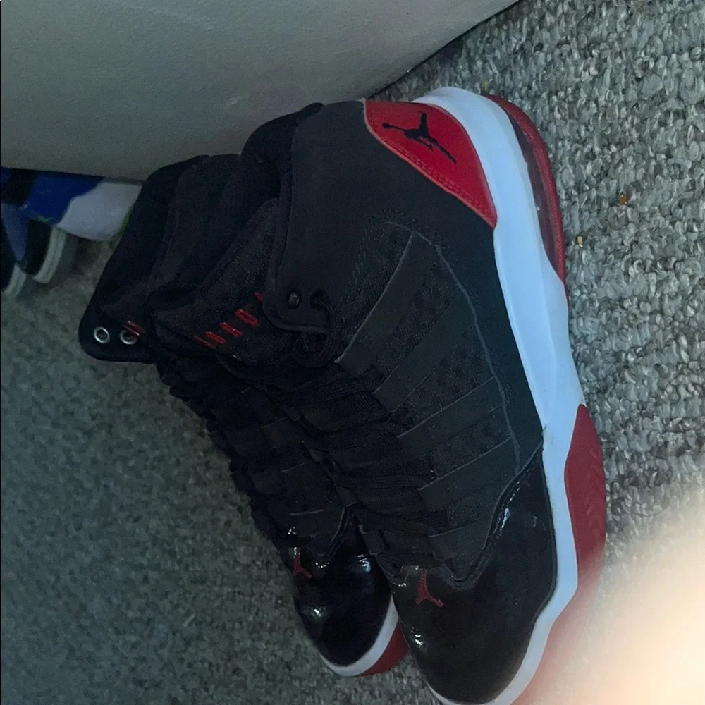 Jordan Kids' Black/Red Basketball Sneakers